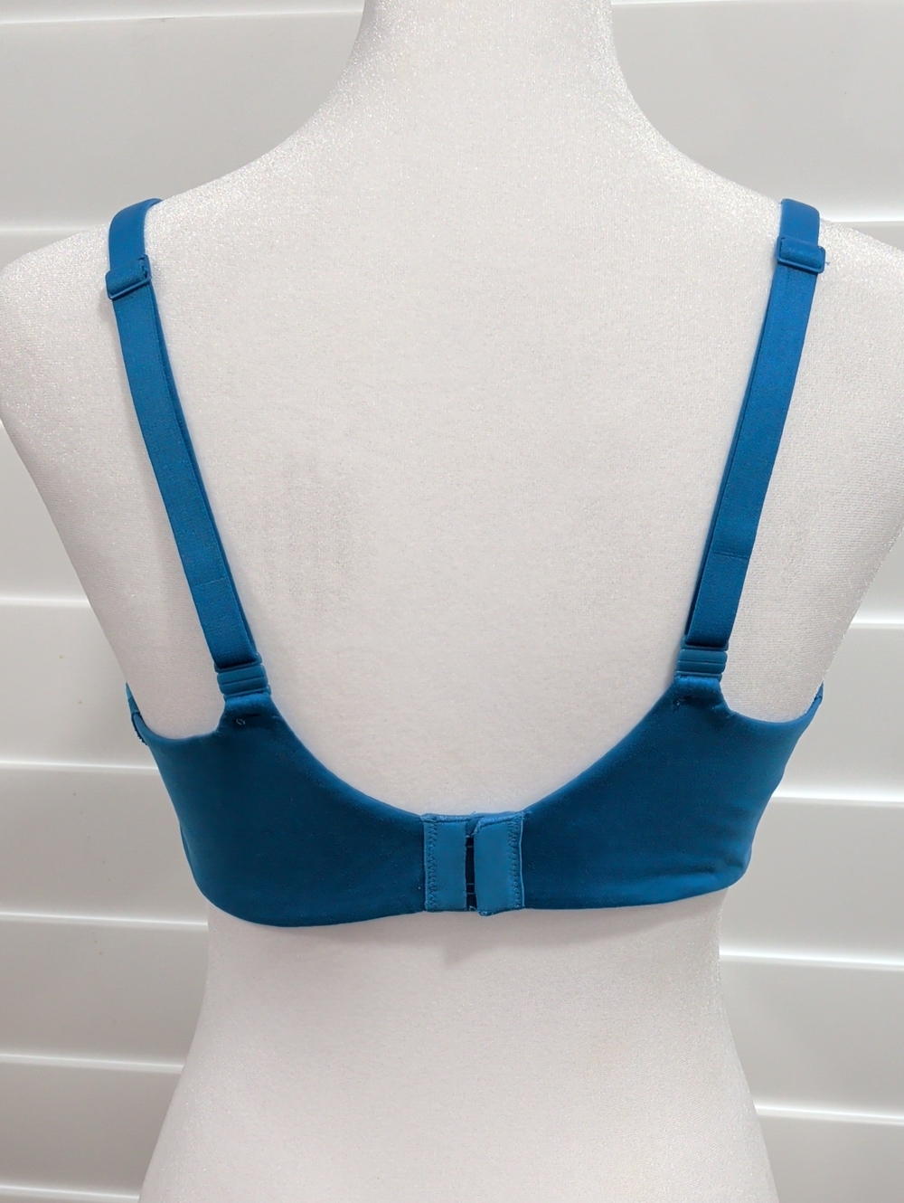 Victoria's Secret Teal Blue Smooth Lace-Trim Bra - Picture 4 of 6